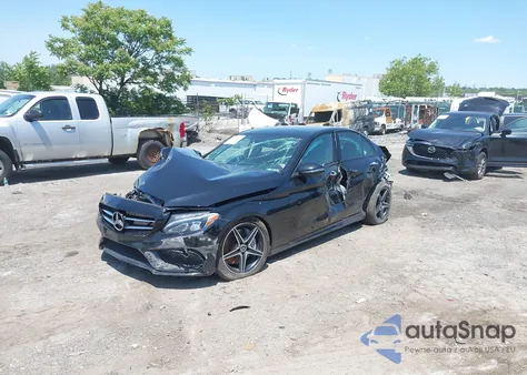 2017 Mercedes-Benz C 300 4Matic/Luxury 4Matic/Sport 4Matic из США, поврежденный, VIN 55SWF4KB5HU233415
